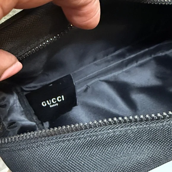 Gucci Black Toiletry Bag - Picture 5 of 5